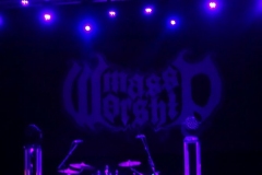 01-Mass-Worship-Flint